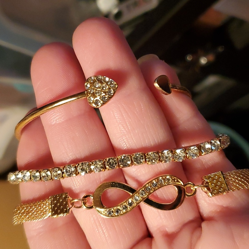 Brand new 3 braclet combo
